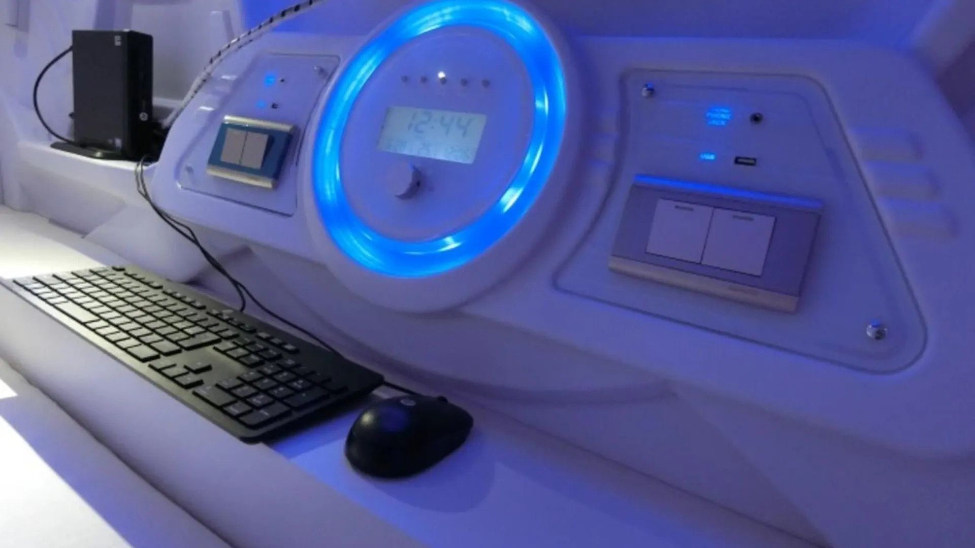 Capsule Hotel Manyudo