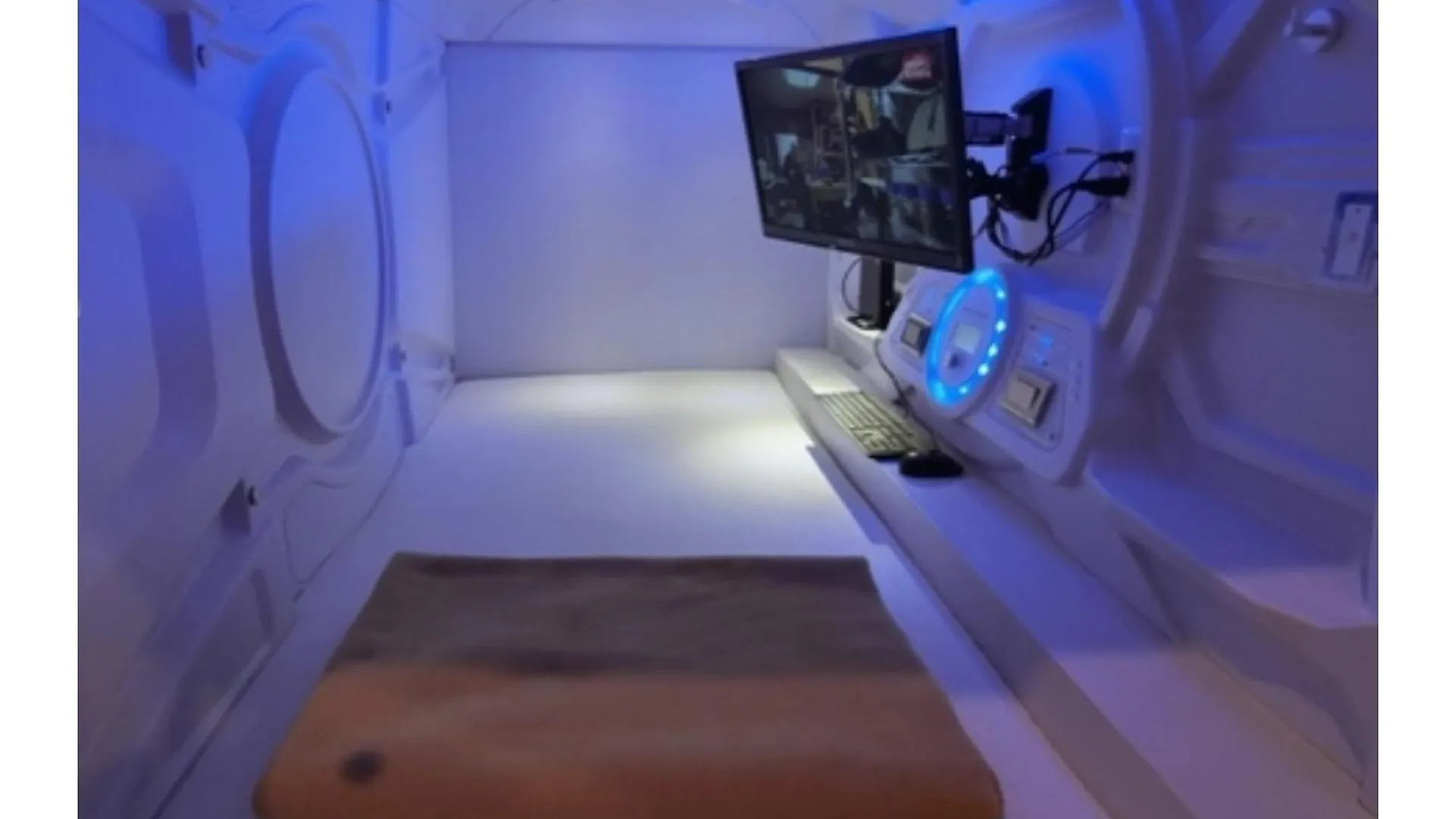 Capsule Hotel Manyudo