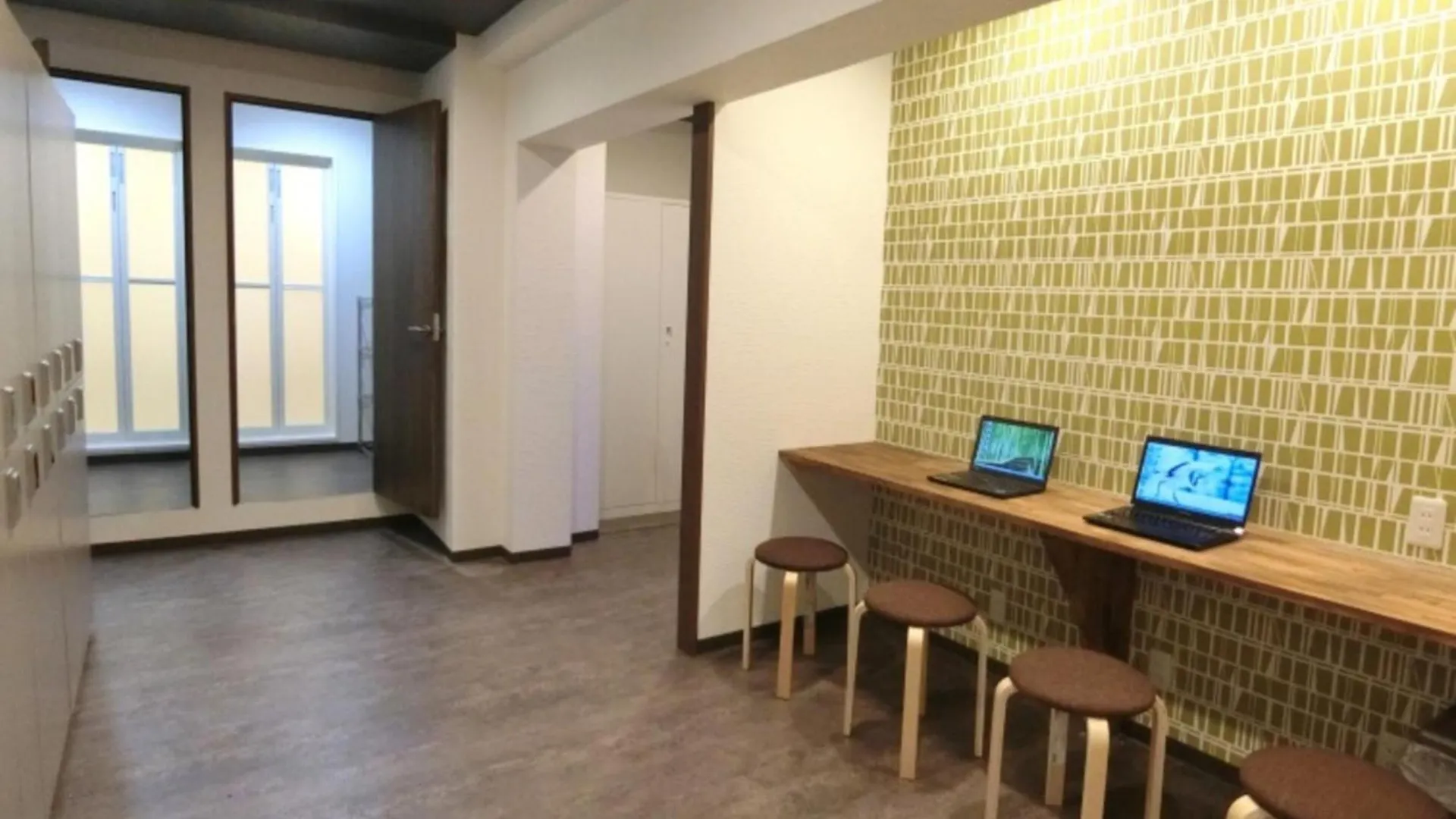 Capsule Hotel Manyudo